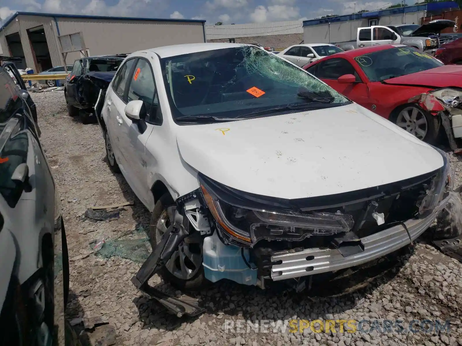 1 Photograph of a damaged car 5YFEPMAE1MP174268 TOYOTA COROLLA 2021