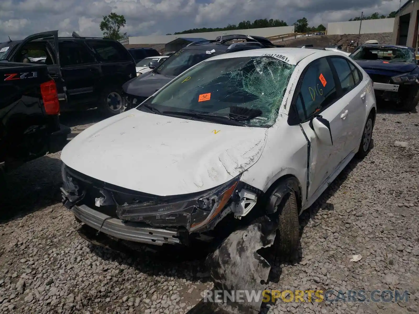 2 Photograph of a damaged car 5YFEPMAE1MP174268 TOYOTA COROLLA 2021