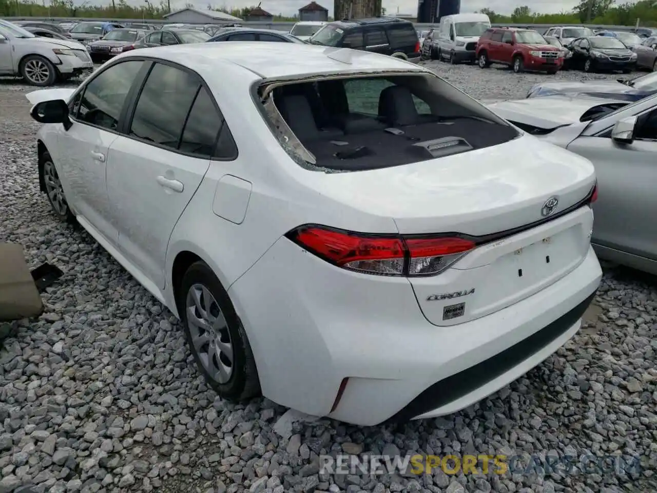 3 Photograph of a damaged car 5YFEPMAE1MP174433 TOYOTA COROLLA 2021