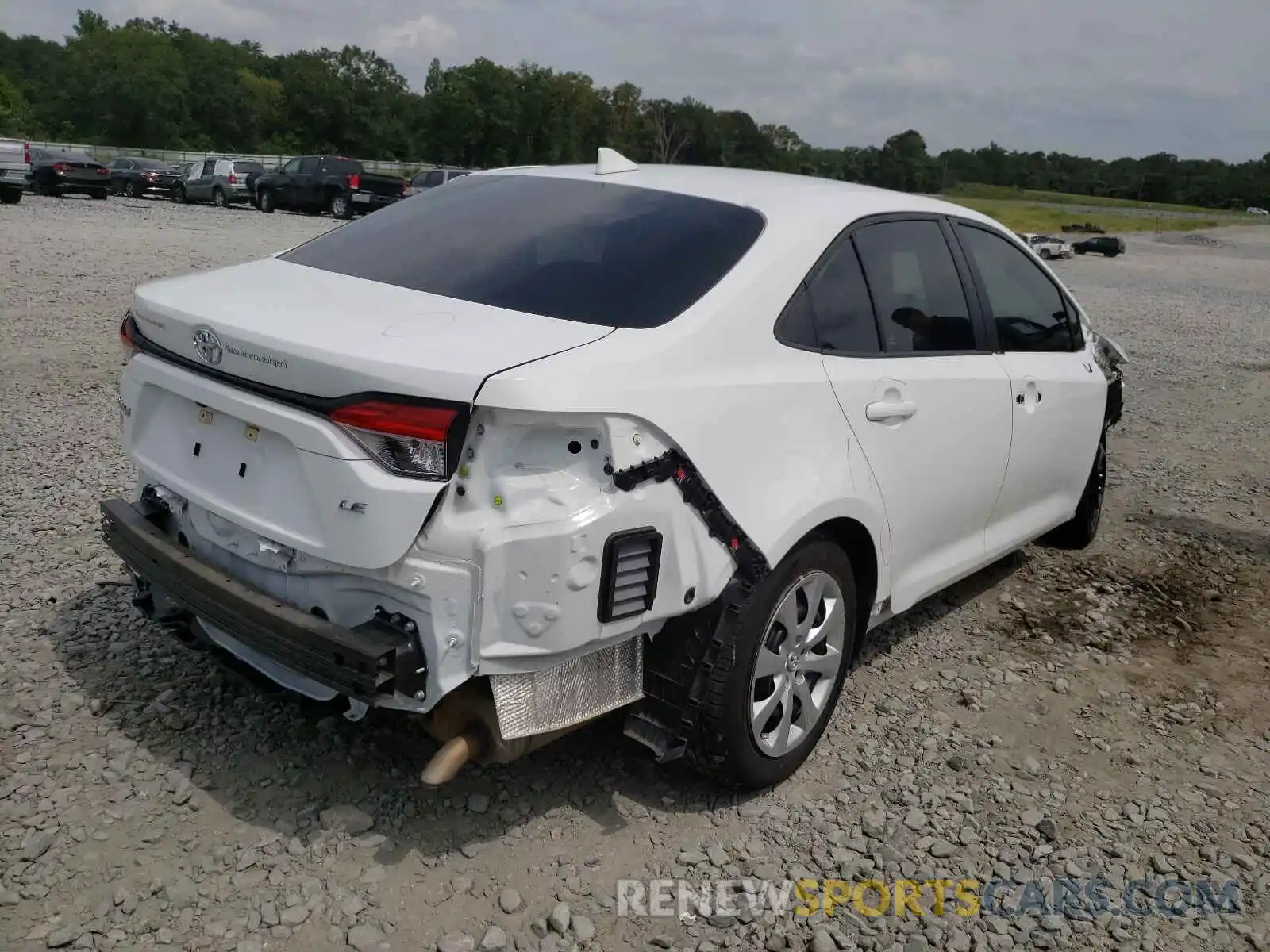 4 Photograph of a damaged car 5YFEPMAE1MP174870 TOYOTA COROLLA 2021