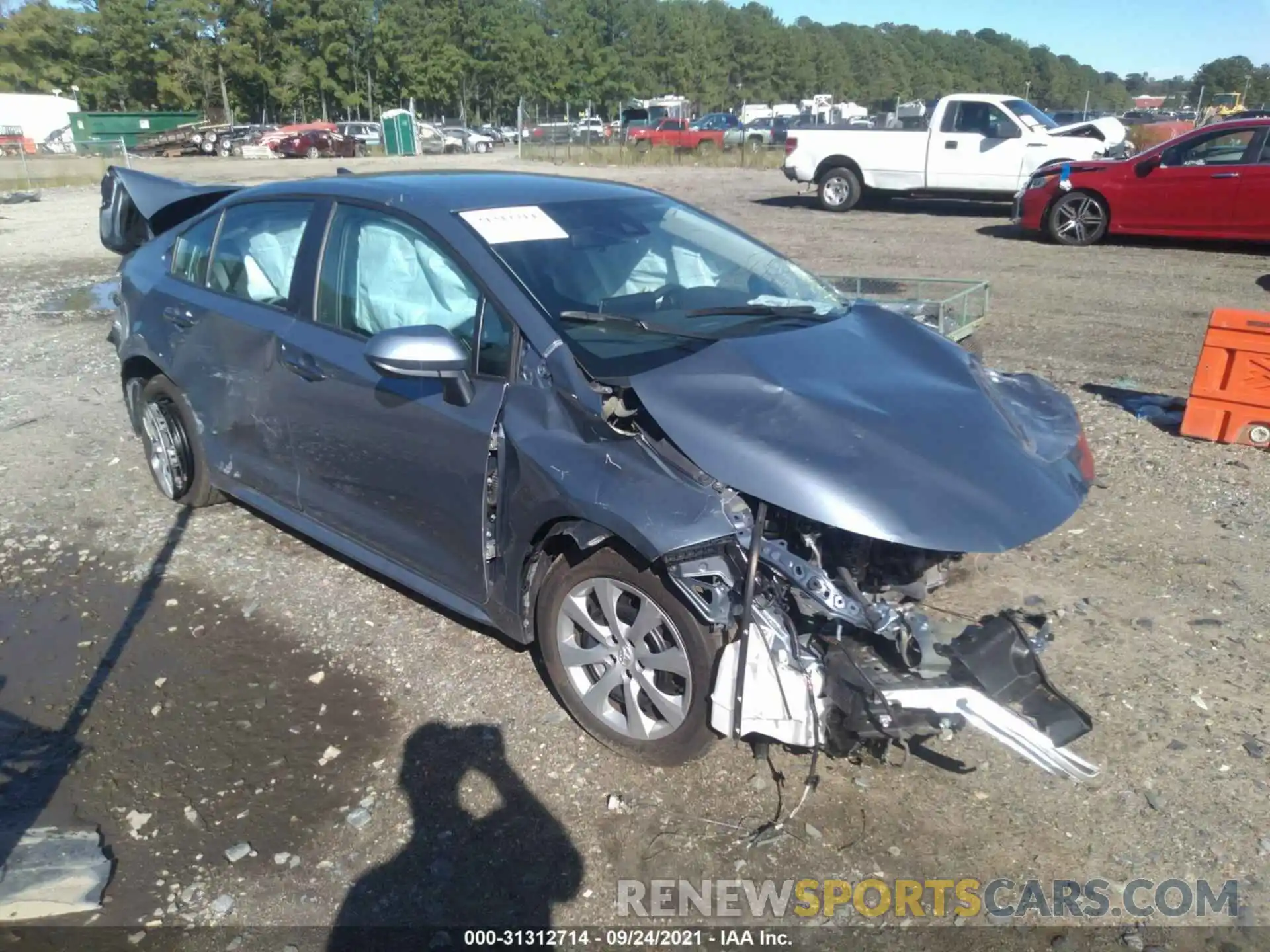 1 Photograph of a damaged car 5YFEPMAE1MP180118 TOYOTA COROLLA 2021