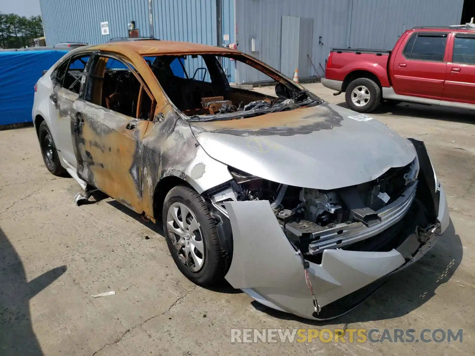 1 Photograph of a damaged car 5YFEPMAE1MP180300 TOYOTA COROLLA 2021