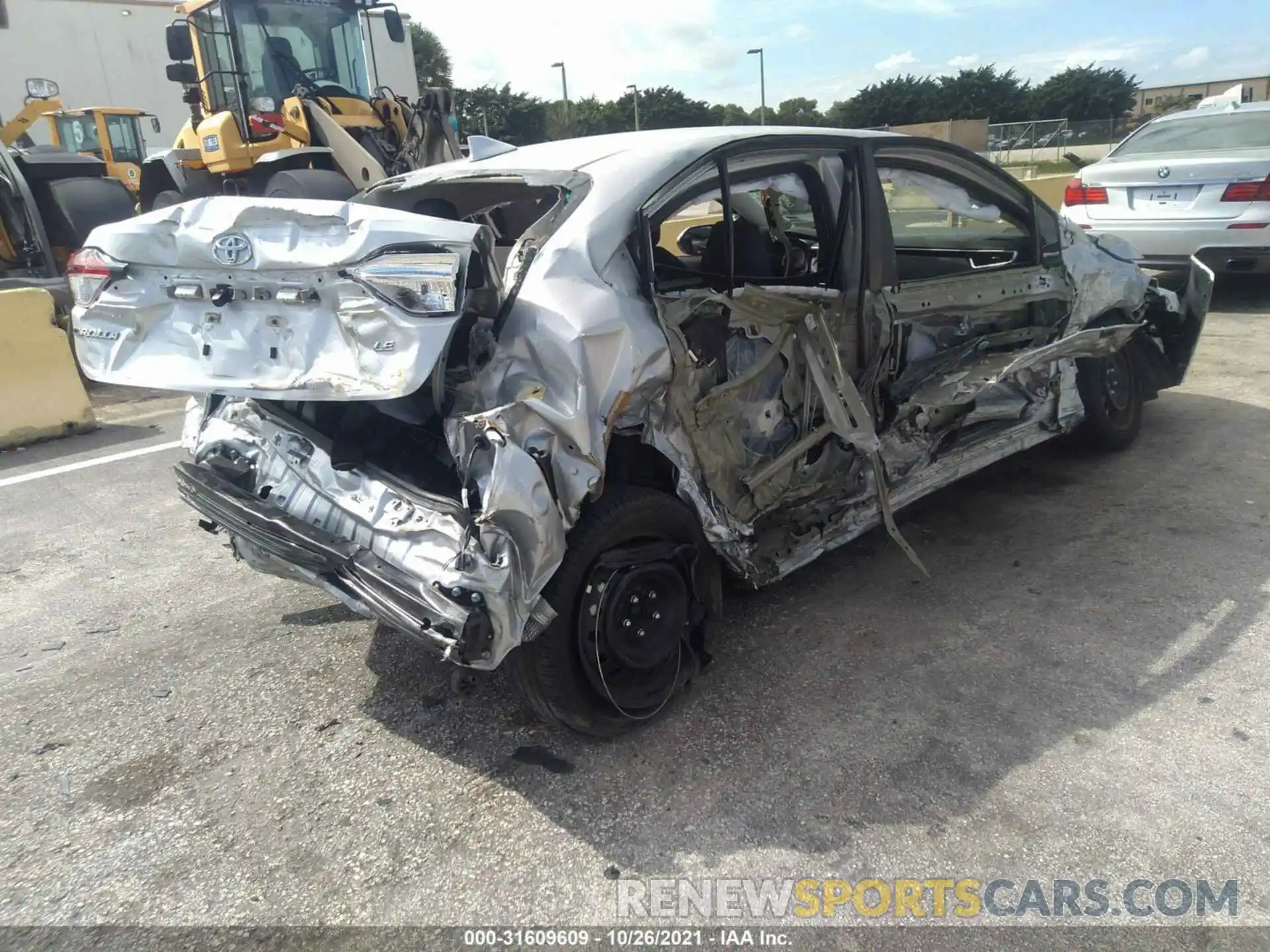 4 Photograph of a damaged car 5YFEPMAE1MP181902 TOYOTA COROLLA 2021