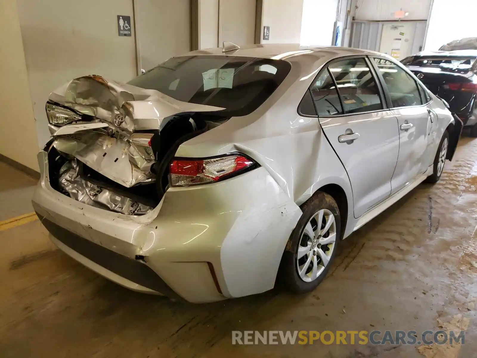 4 Photograph of a damaged car 5YFEPMAE1MP182449 TOYOTA COROLLA 2021