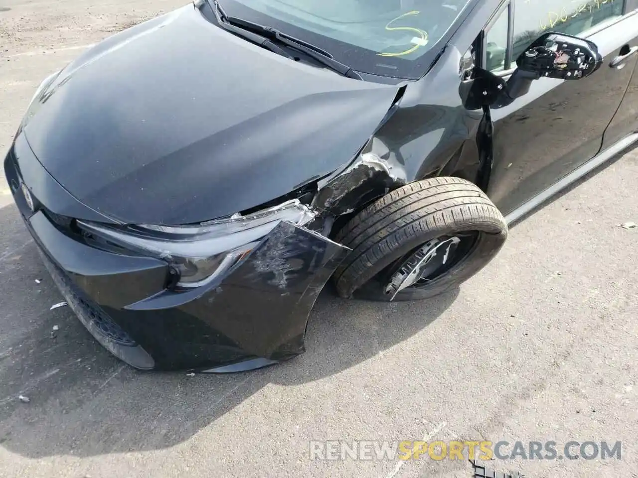 9 Photograph of a damaged car 5YFEPMAE1MP183794 TOYOTA COROLLA 2021