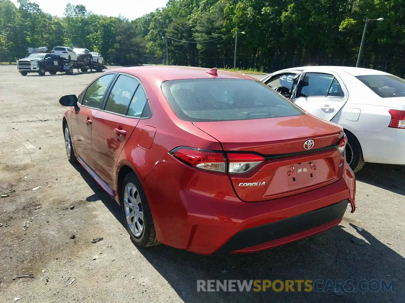 3 Photograph of a damaged car 5YFEPMAE1MP186792 TOYOTA COROLLA 2021