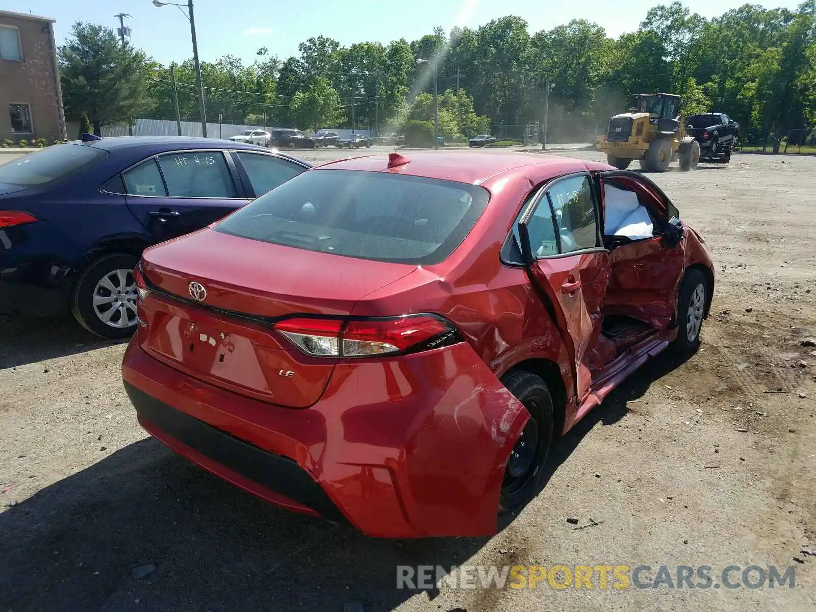 4 Photograph of a damaged car 5YFEPMAE1MP186792 TOYOTA COROLLA 2021