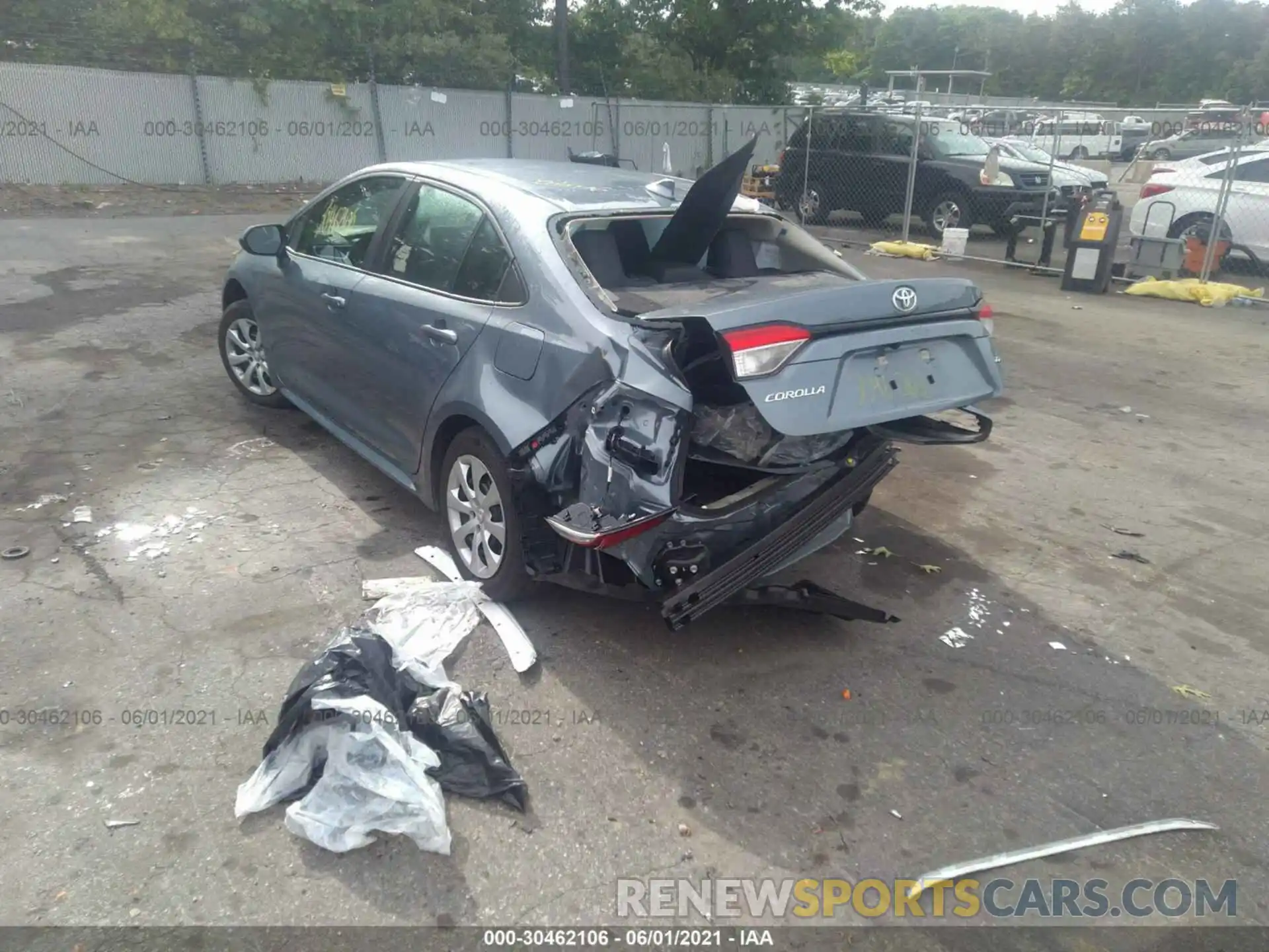 3 Photograph of a damaged car 5YFEPMAE1MP187098 TOYOTA COROLLA 2021