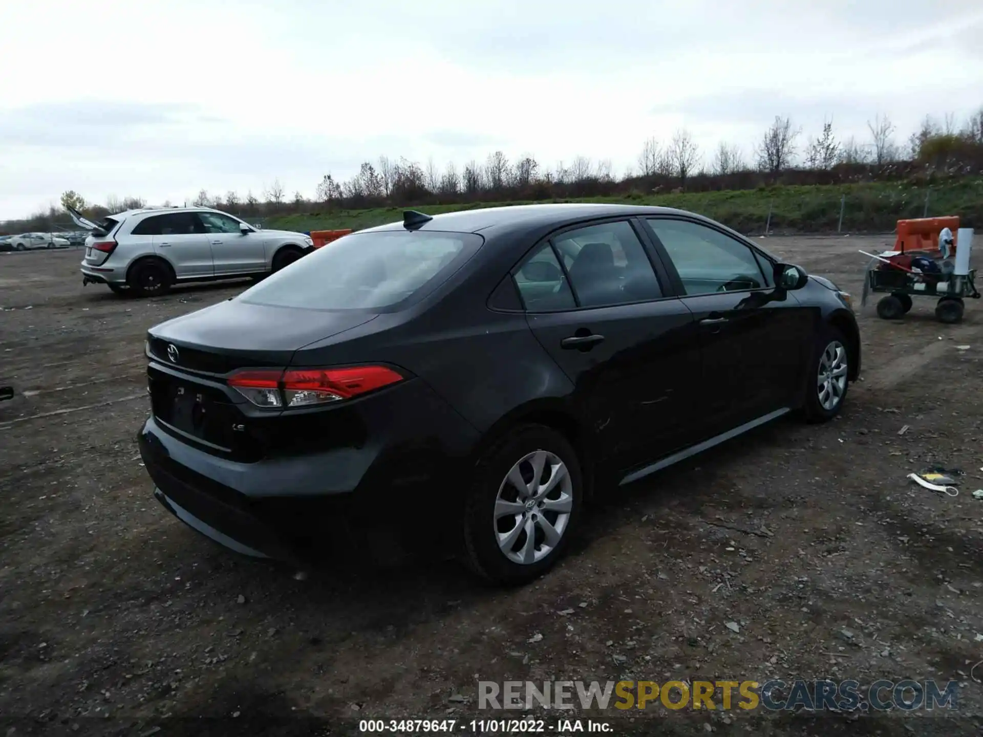 4 Photograph of a damaged car 5YFEPMAE1MP187862 TOYOTA COROLLA 2021