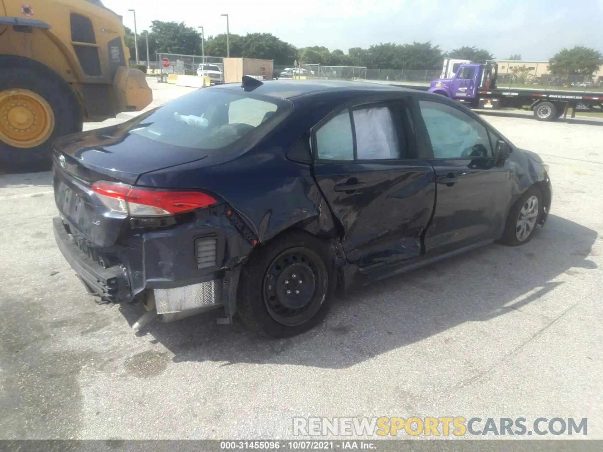 4 Photograph of a damaged car 5YFEPMAE1MP188011 TOYOTA COROLLA 2021