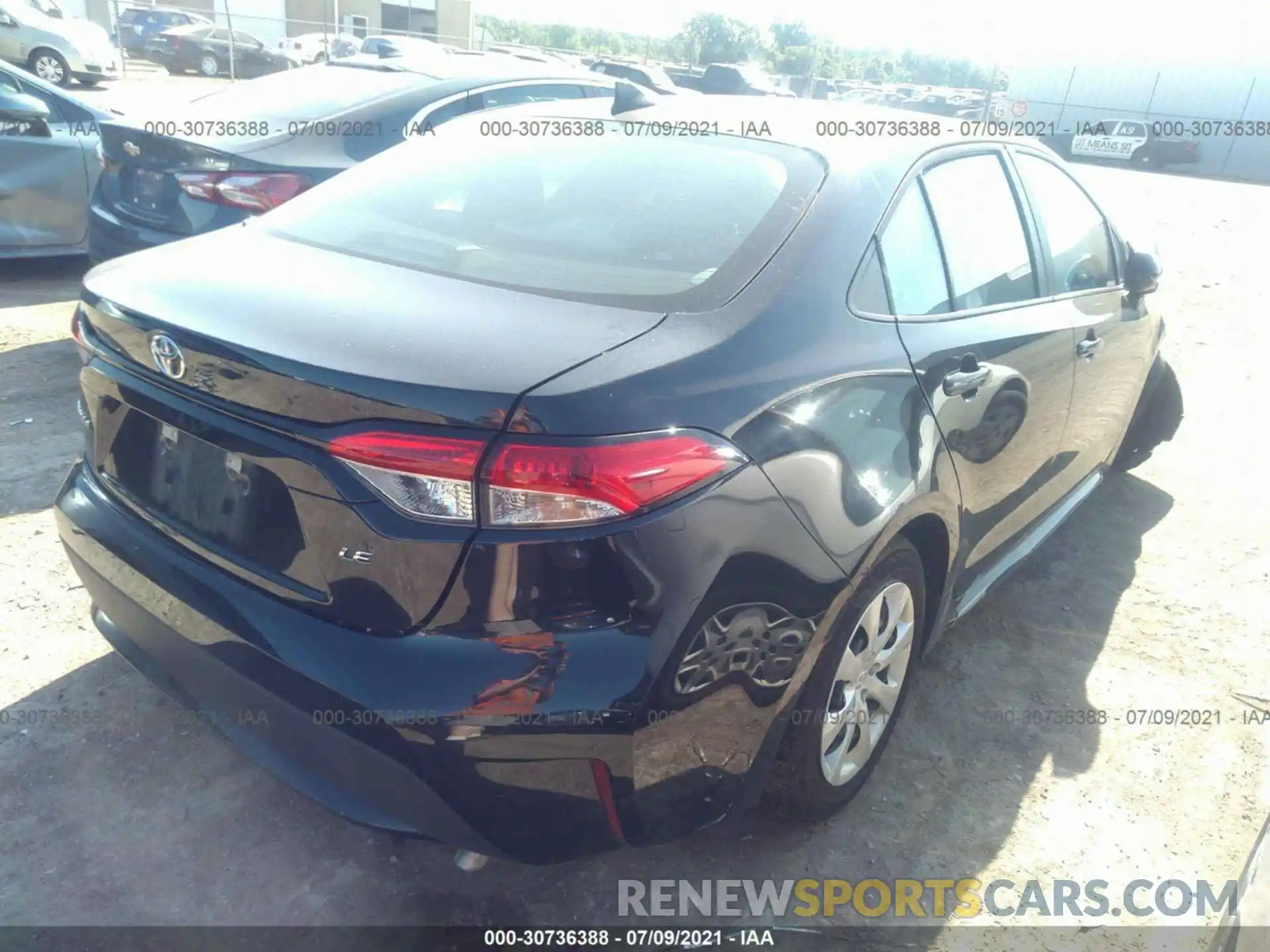 4 Photograph of a damaged car 5YFEPMAE1MP189725 TOYOTA COROLLA 2021