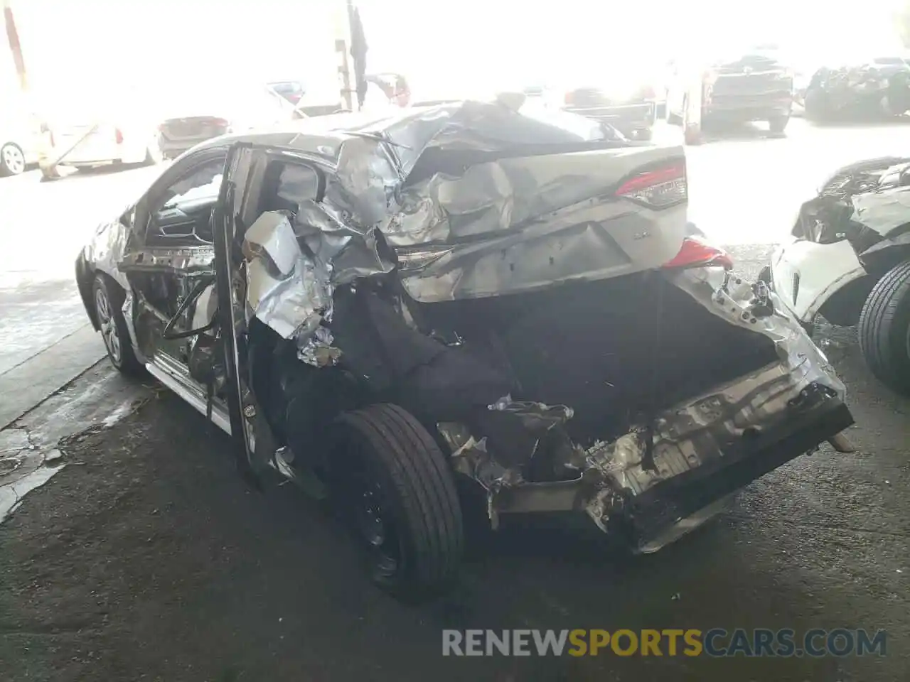 3 Photograph of a damaged car 5YFEPMAE1MP194505 TOYOTA COROLLA 2021