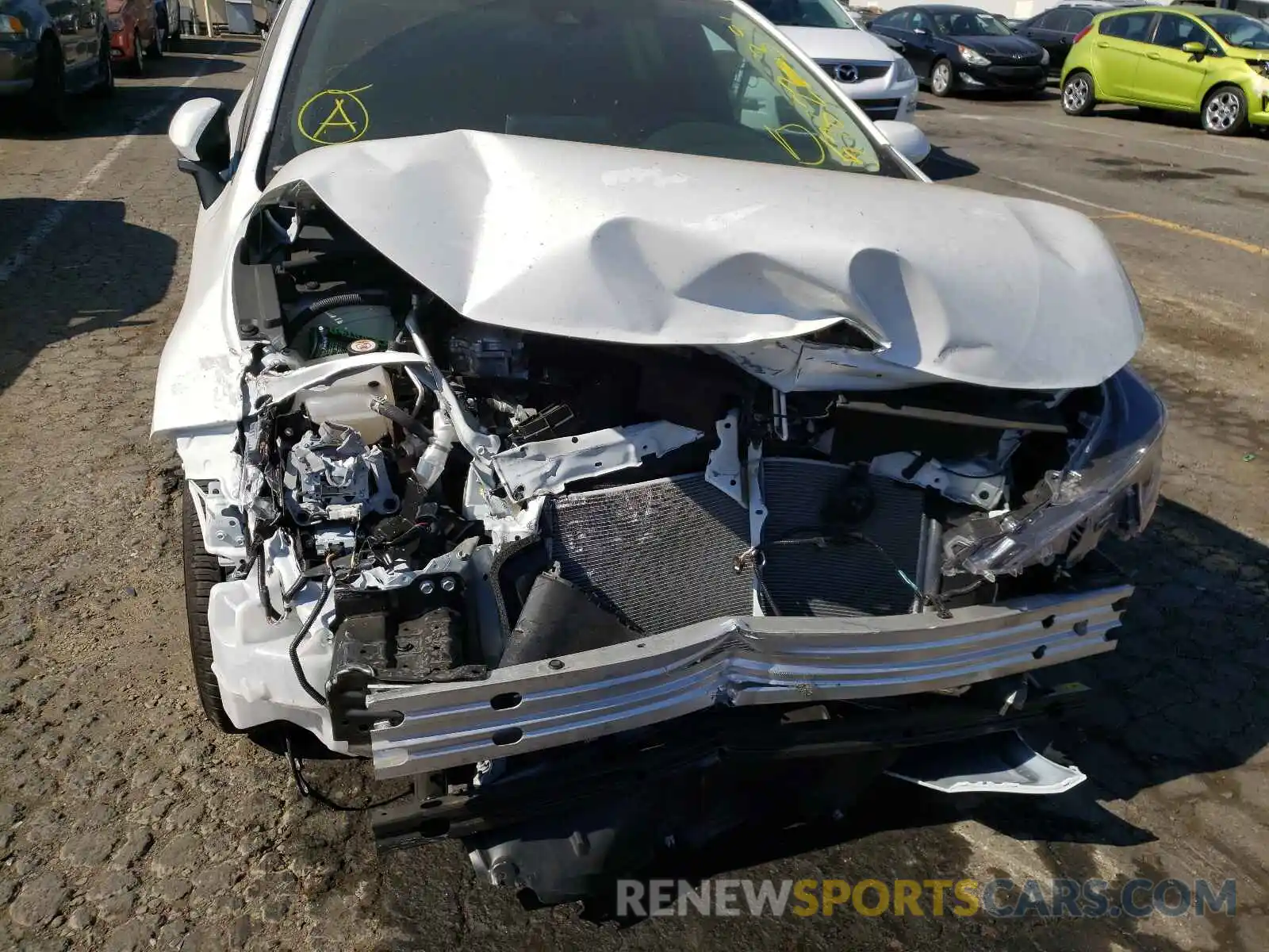 9 Photograph of a damaged car 5YFEPMAE1MP195086 TOYOTA COROLLA 2021