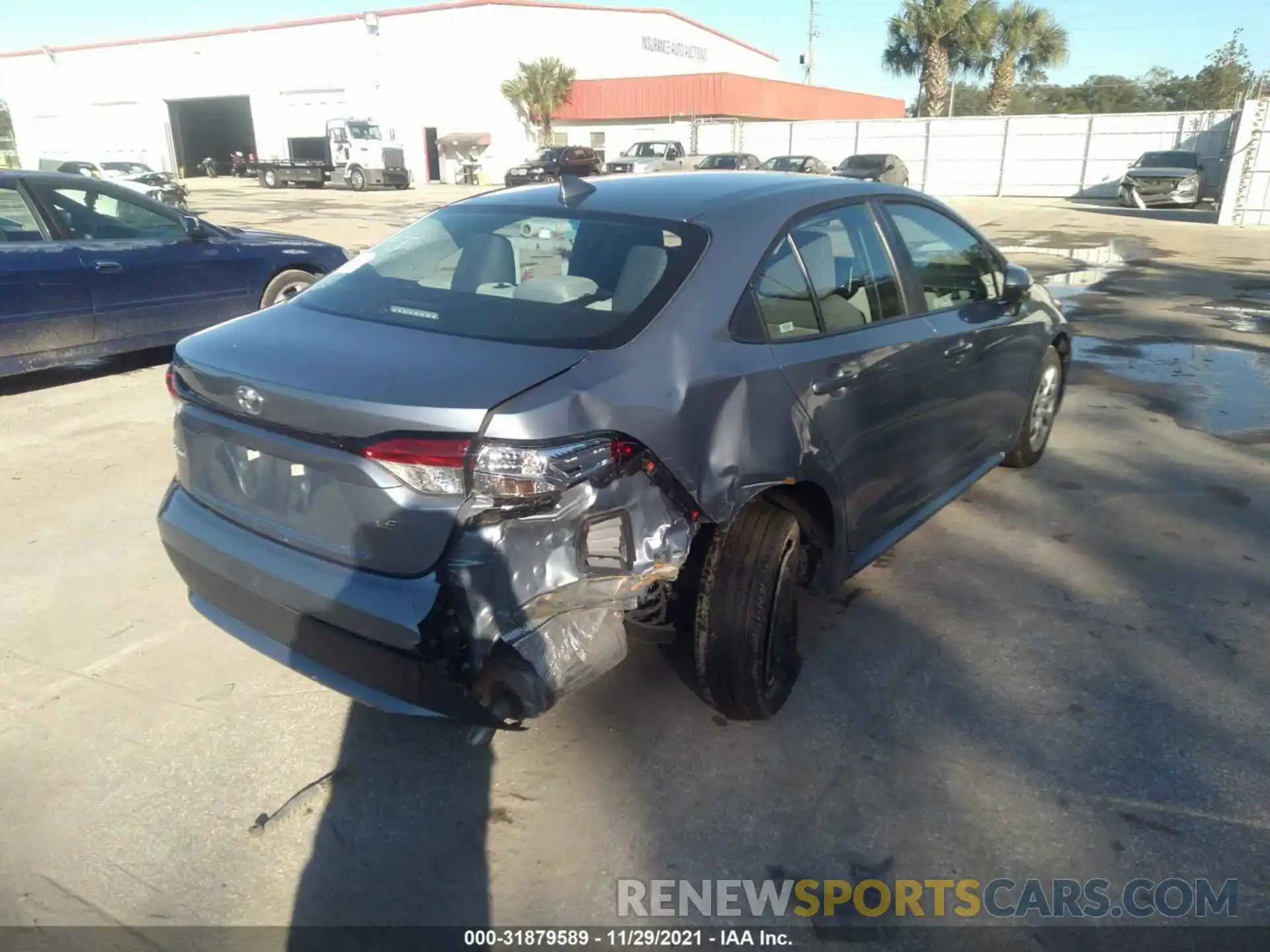 4 Photograph of a damaged car 5YFEPMAE1MP199834 TOYOTA COROLLA 2021