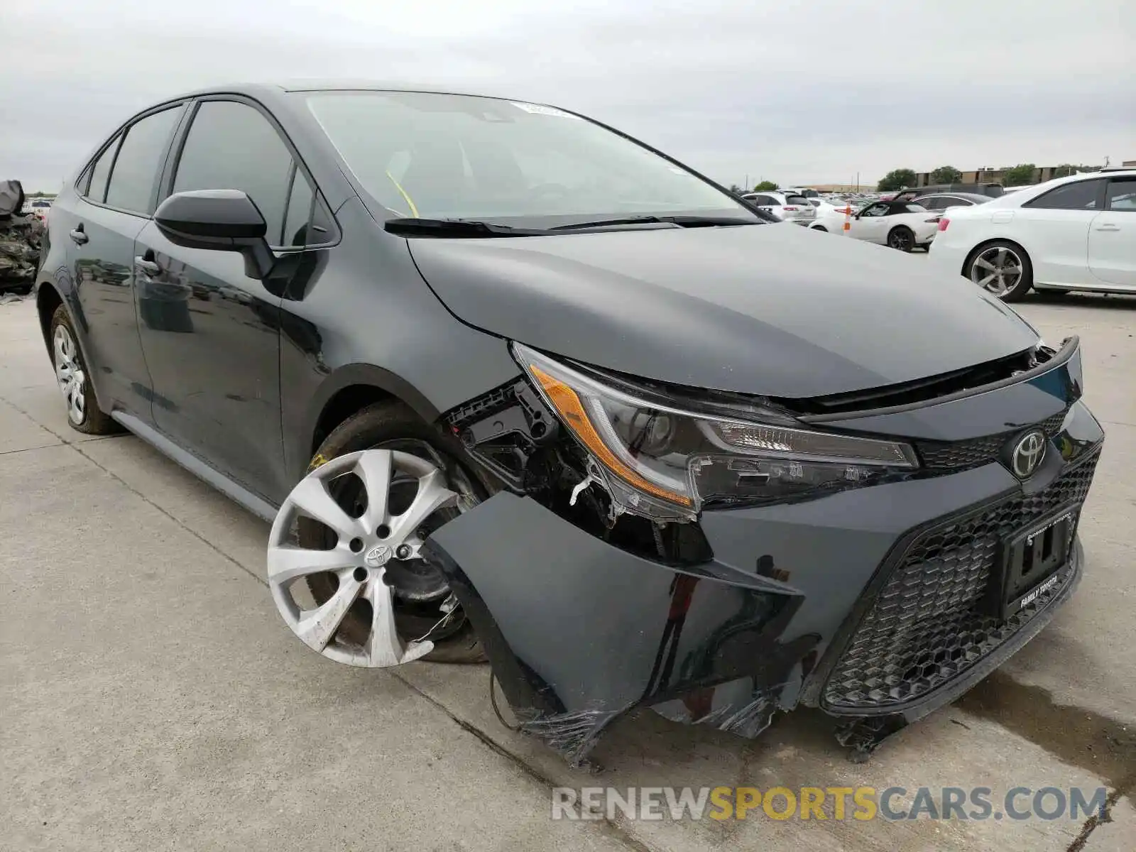 1 Photograph of a damaged car 5YFEPMAE1MP200366 TOYOTA COROLLA 2021