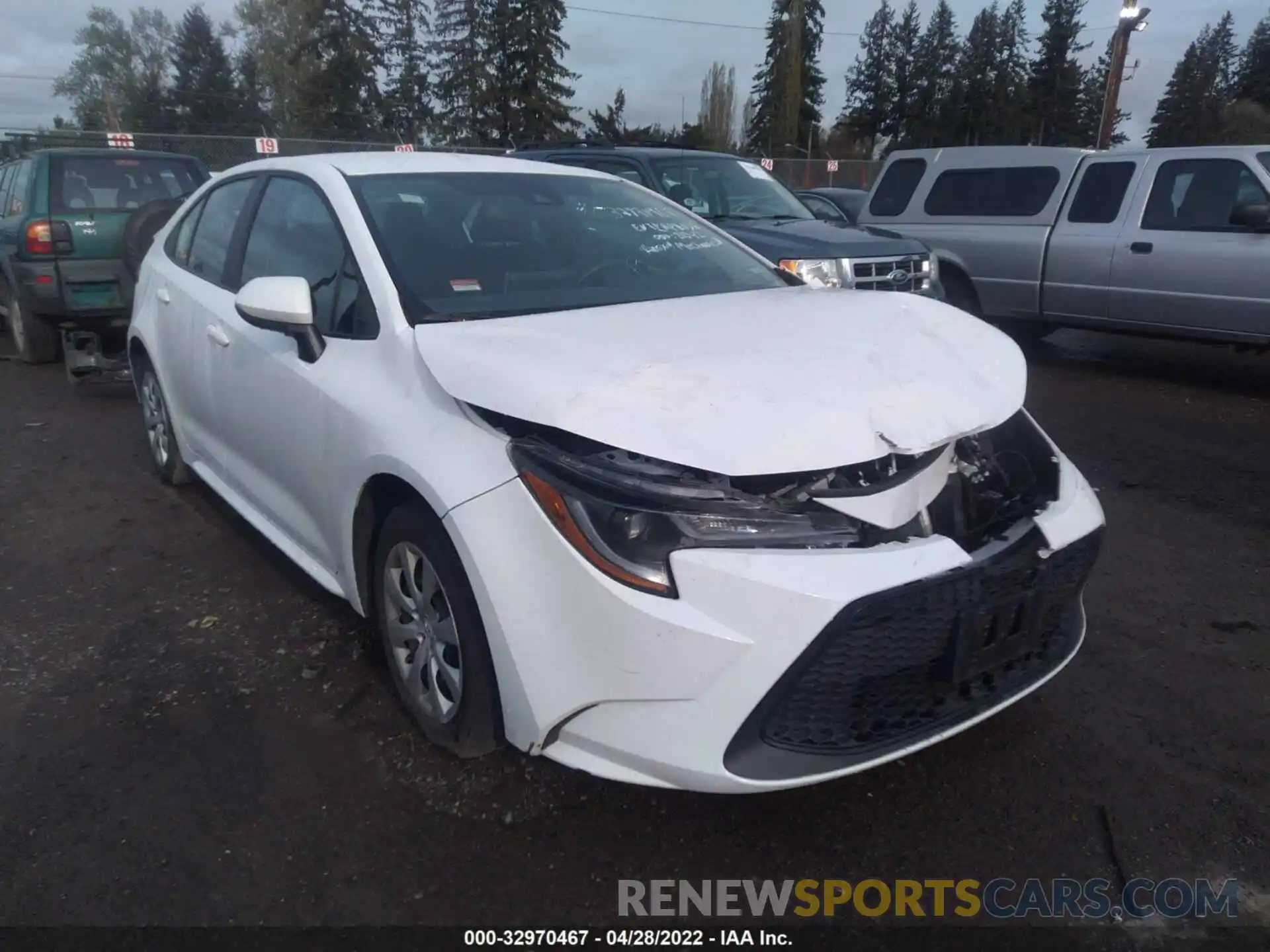 1 Photograph of a damaged car 5YFEPMAE1MP202831 TOYOTA COROLLA 2021