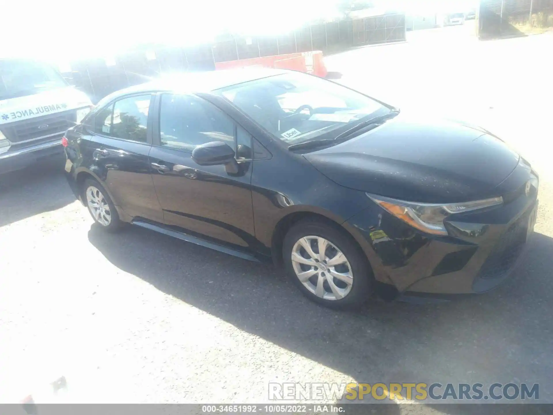 1 Photograph of a damaged car 5YFEPMAE1MP205552 TOYOTA COROLLA 2021