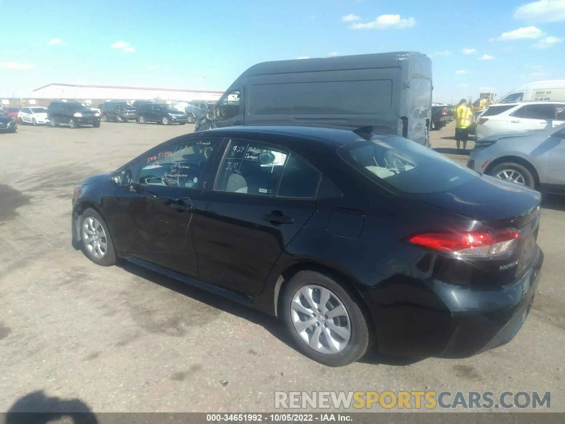 3 Photograph of a damaged car 5YFEPMAE1MP205552 TOYOTA COROLLA 2021