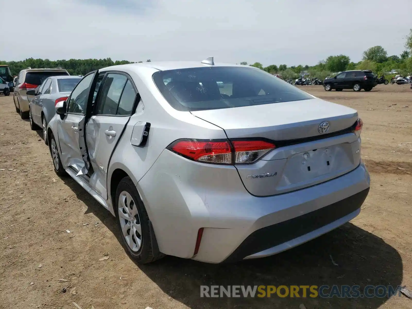 3 Photograph of a damaged car 5YFEPMAE1MP206085 TOYOTA COROLLA 2021