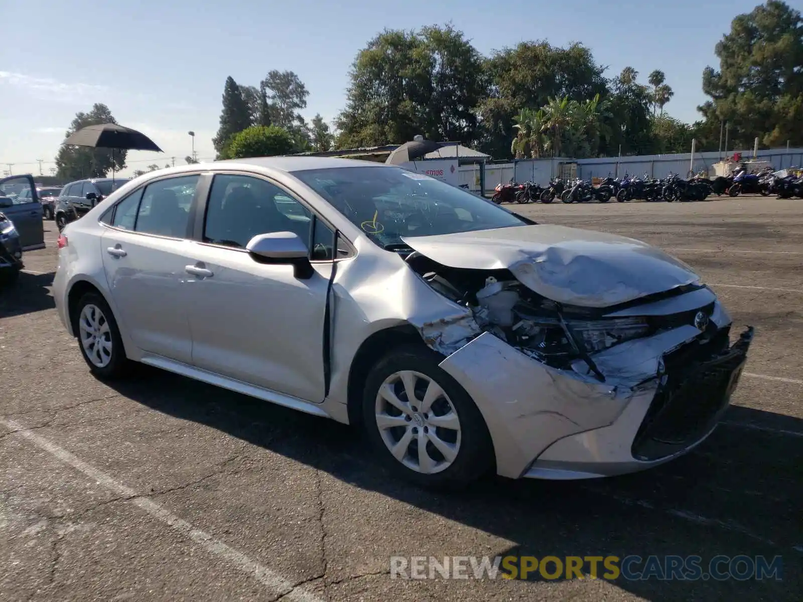 1 Photograph of a damaged car 5YFEPMAE1MP206281 TOYOTA COROLLA 2021