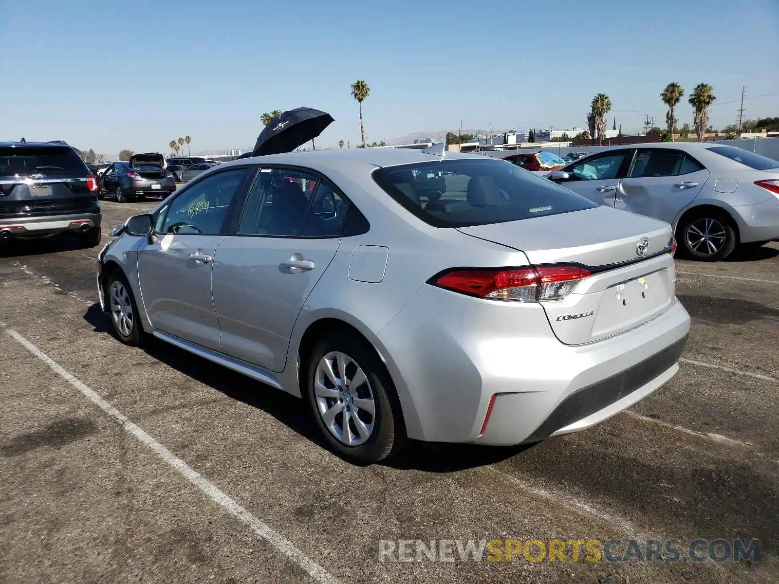 3 Photograph of a damaged car 5YFEPMAE1MP206281 TOYOTA COROLLA 2021