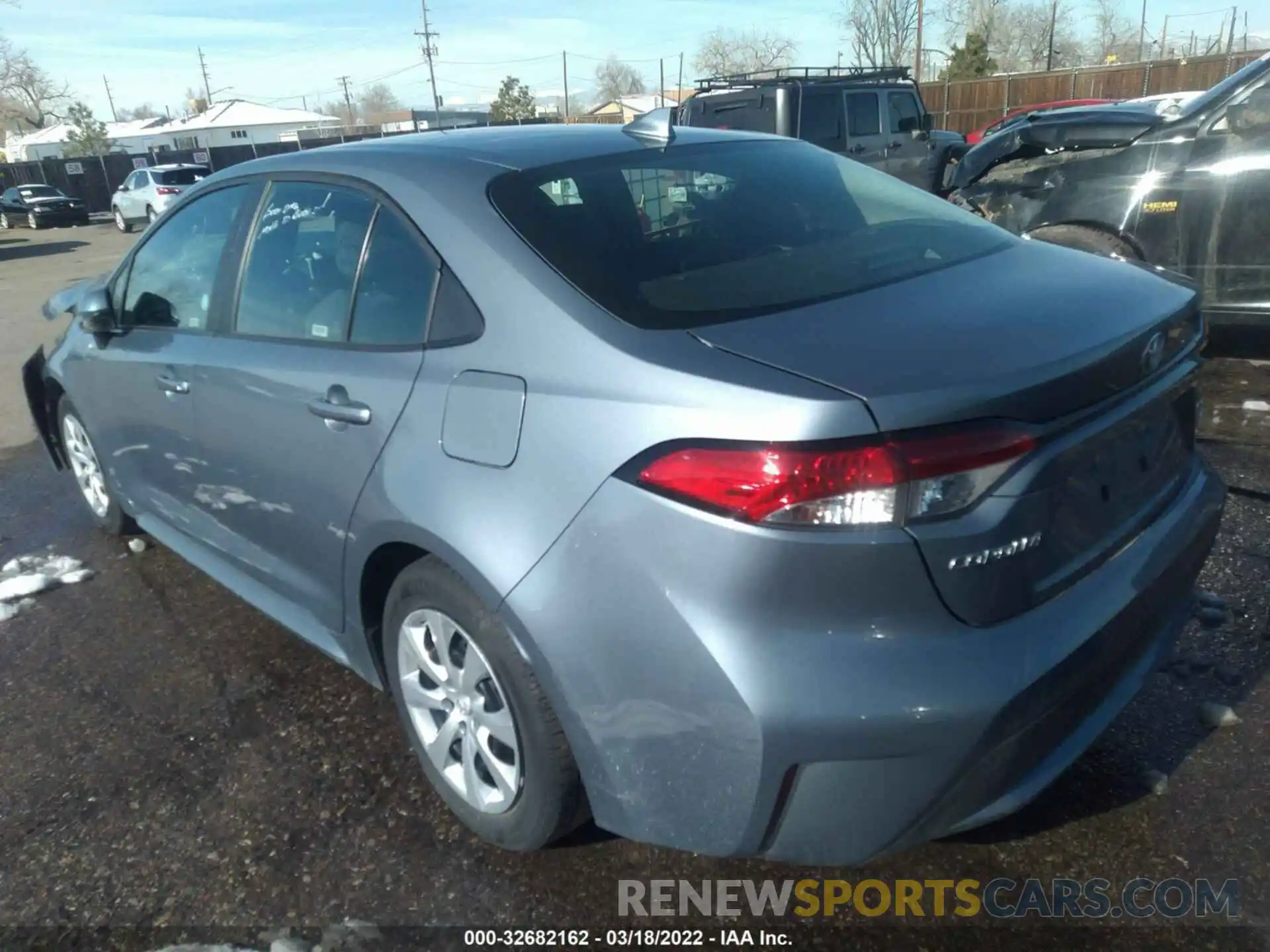 3 Photograph of a damaged car 5YFEPMAE1MP209035 TOYOTA COROLLA 2021