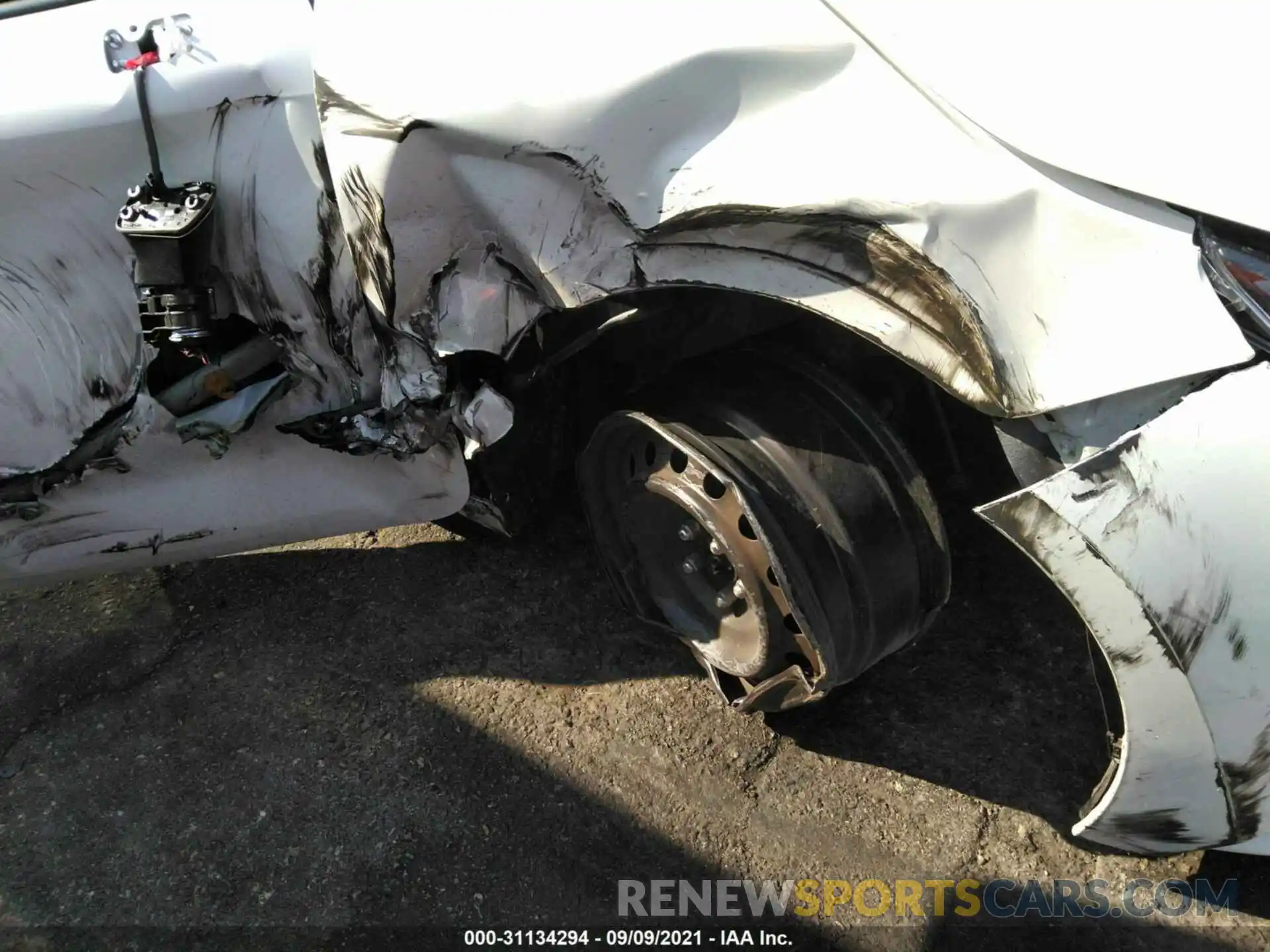 6 Photograph of a damaged car 5YFEPMAE1MP212310 TOYOTA COROLLA 2021