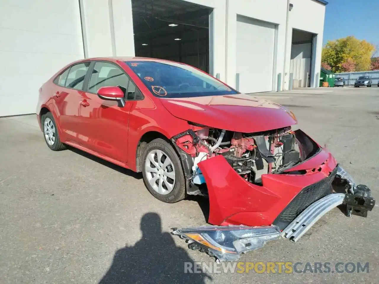 1 Photograph of a damaged car 5YFEPMAE1MP212825 TOYOTA COROLLA 2021