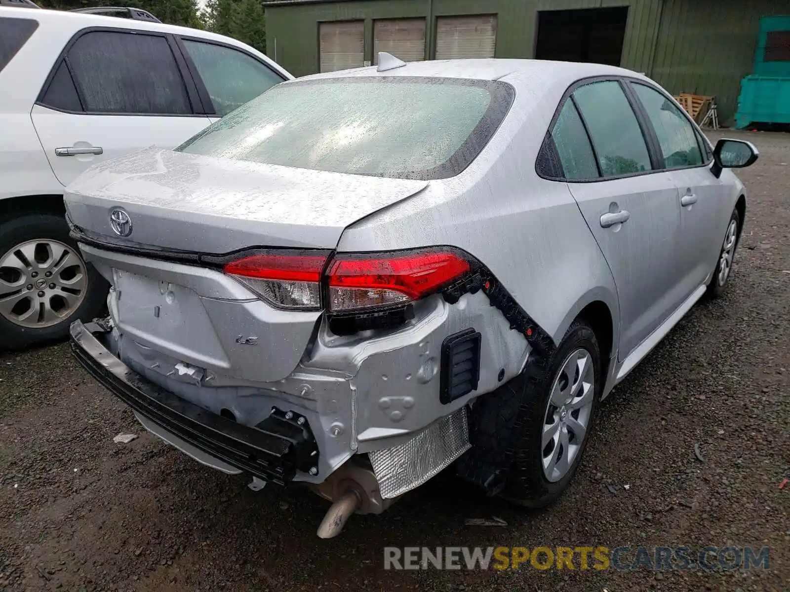 4 Photograph of a damaged car 5YFEPMAE1MP213473 TOYOTA COROLLA 2021