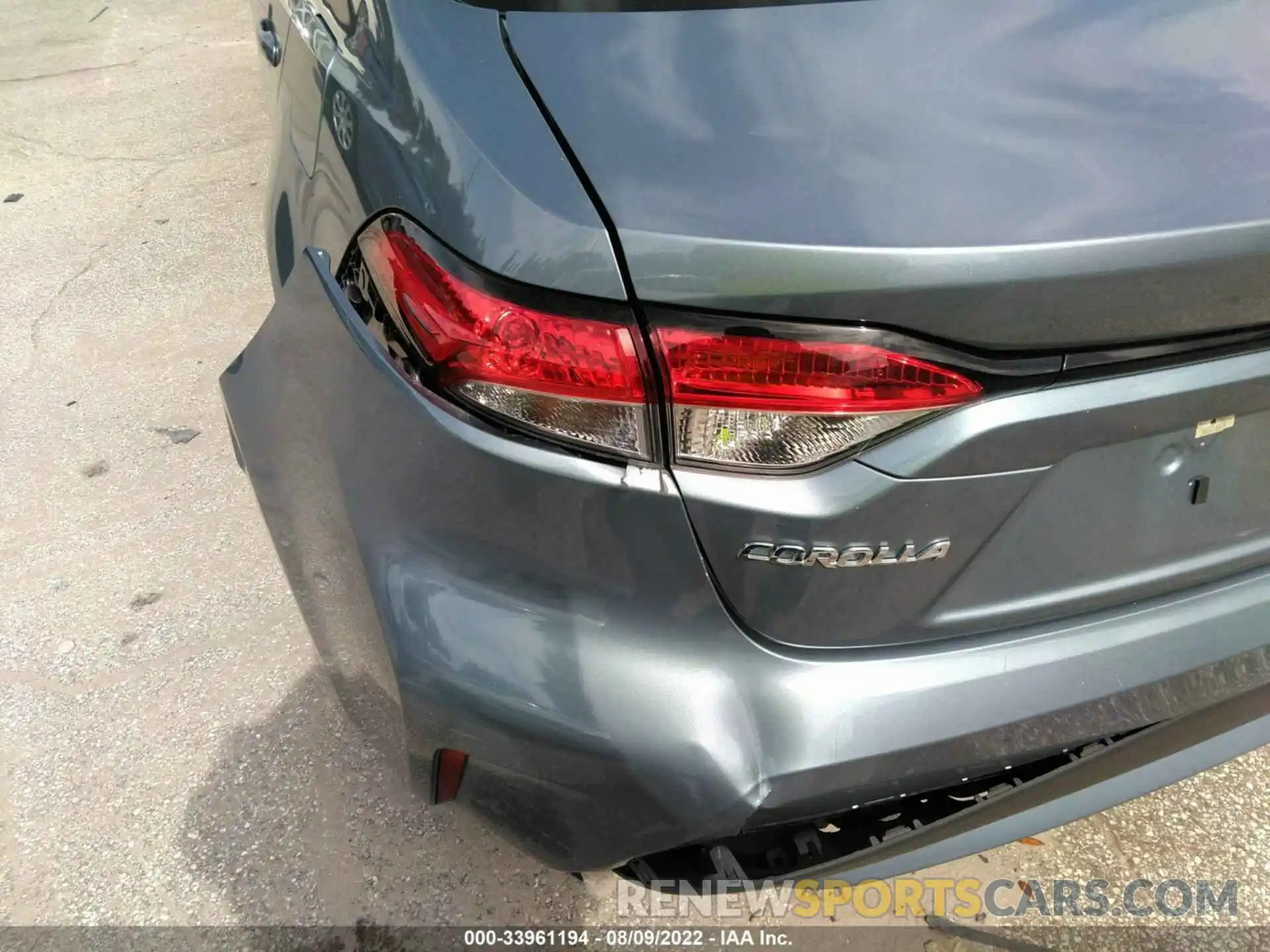 12 Photograph of a damaged car 5YFEPMAE1MP215319 TOYOTA COROLLA 2021