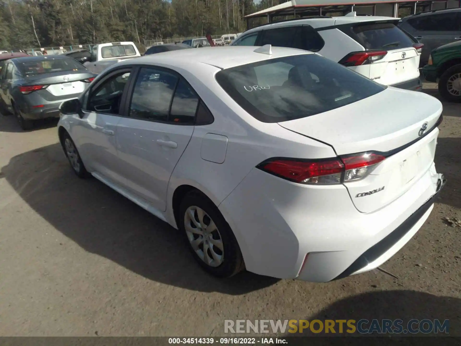 3 Photograph of a damaged car 5YFEPMAE1MP221217 TOYOTA COROLLA 2021