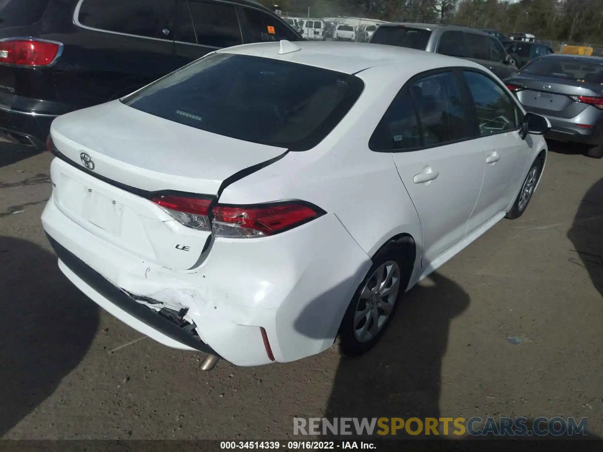 4 Photograph of a damaged car 5YFEPMAE1MP221217 TOYOTA COROLLA 2021