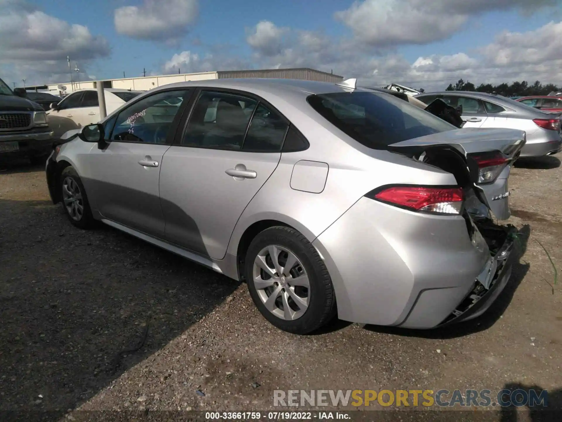 3 Photograph of a damaged car 5YFEPMAE1MP221640 TOYOTA COROLLA 2021