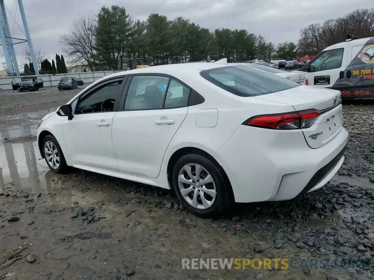 2 Photograph of a damaged car 5YFEPMAE1MP224621 TOYOTA COROLLA 2021