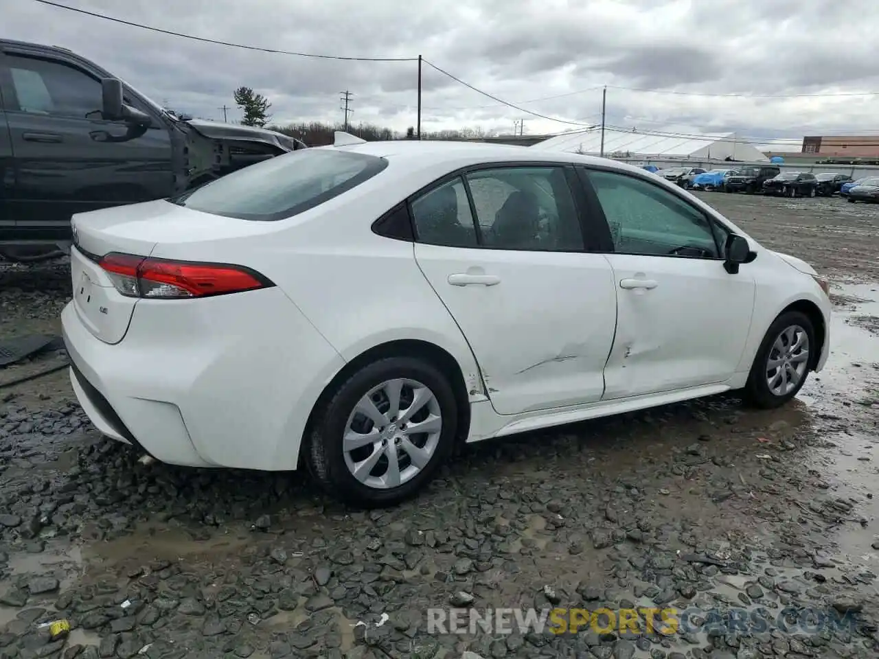 3 Photograph of a damaged car 5YFEPMAE1MP224621 TOYOTA COROLLA 2021