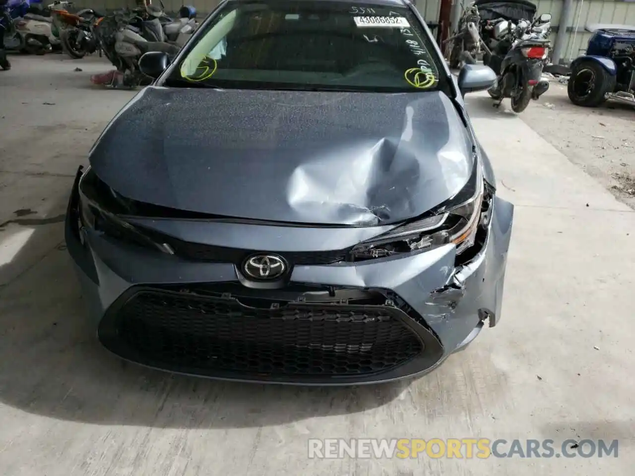 9 Photograph of a damaged car 5YFEPMAE1MP225011 TOYOTA COROLLA 2021