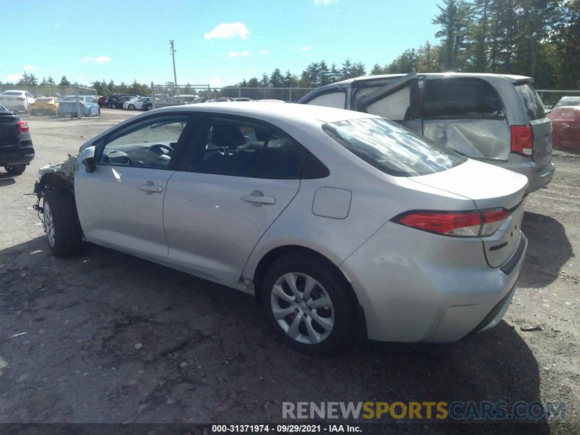 3 Photograph of a damaged car 5YFEPMAE1MP225669 TOYOTA COROLLA 2021