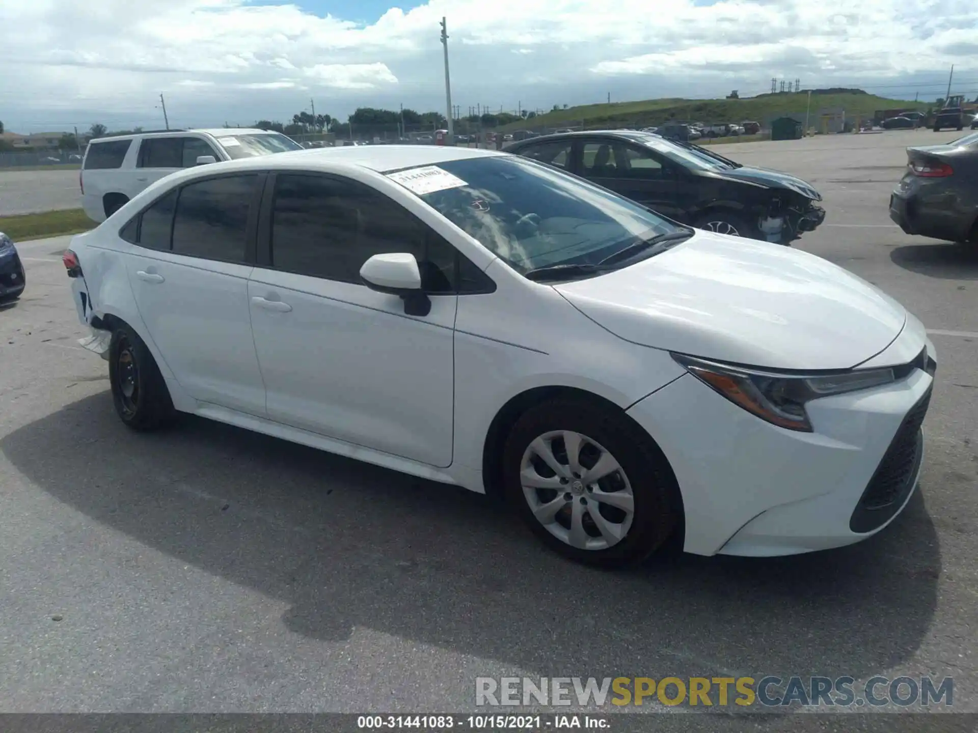 1 Photograph of a damaged car 5YFEPMAE1MP228734 TOYOTA COROLLA 2021