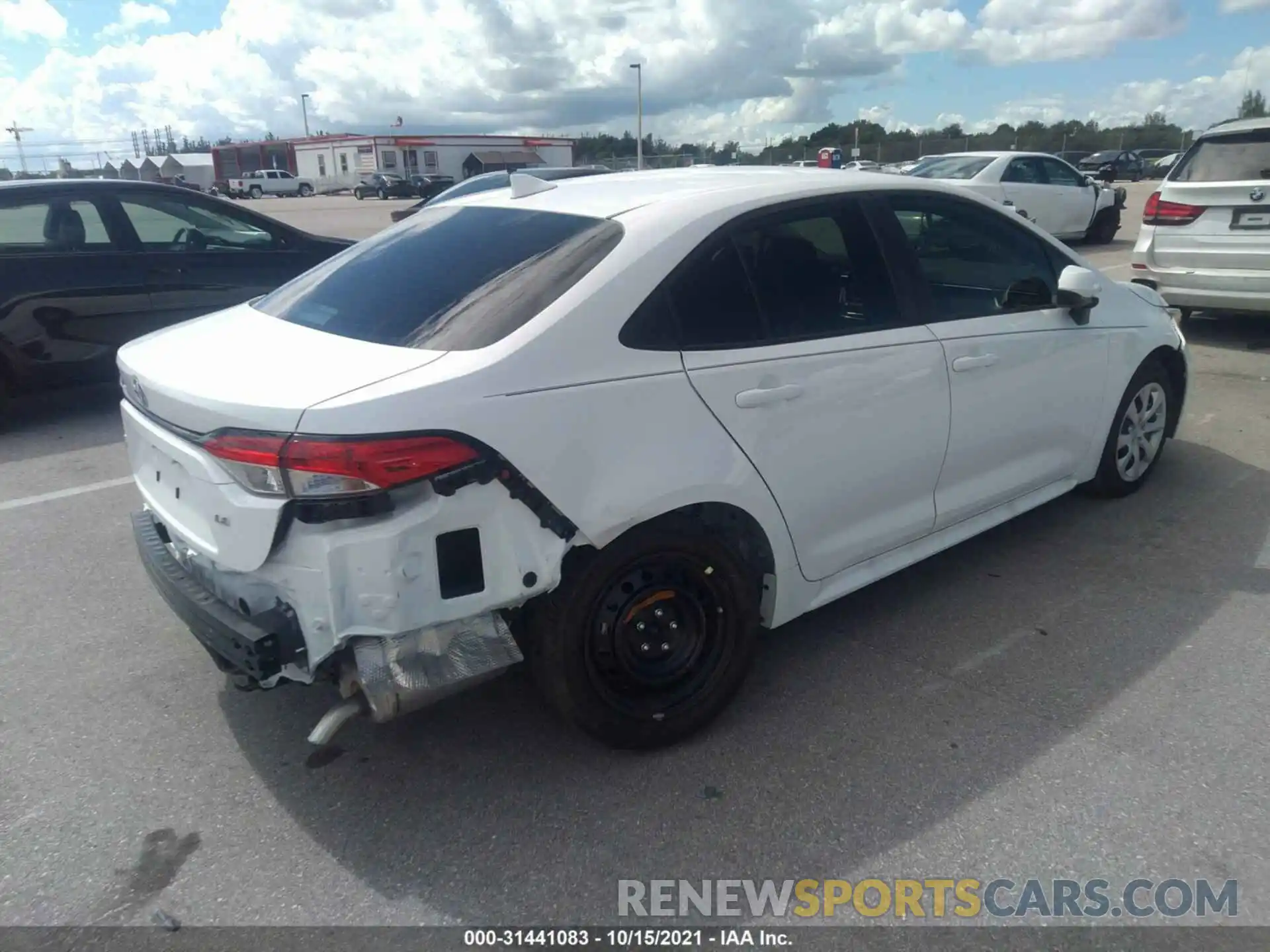 4 Photograph of a damaged car 5YFEPMAE1MP228734 TOYOTA COROLLA 2021