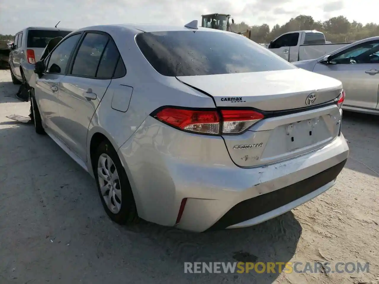 3 Photograph of a damaged car 5YFEPMAE1MP229589 TOYOTA COROLLA 2021