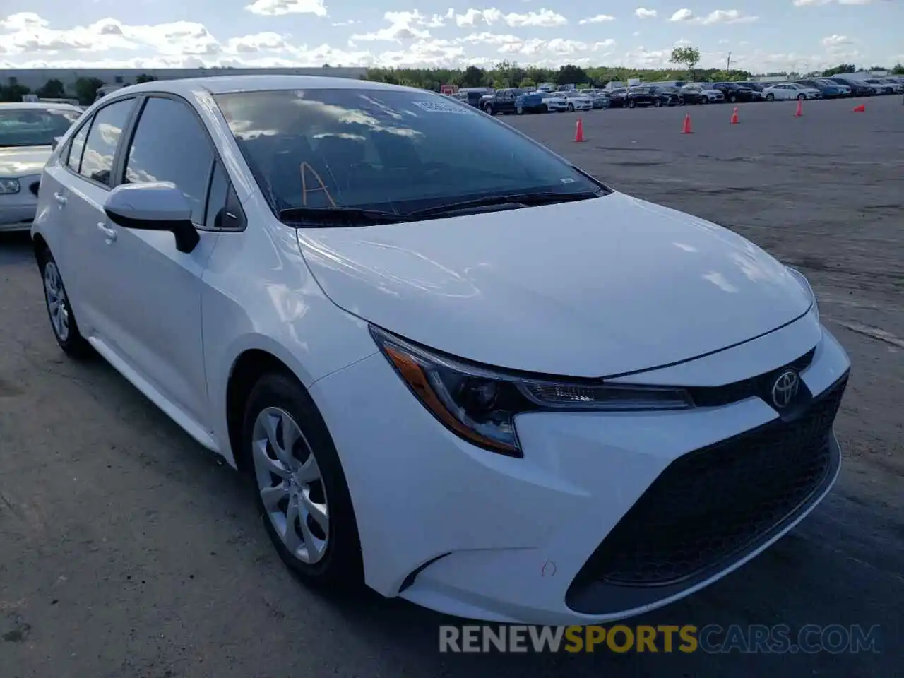 1 Photograph of a damaged car 5YFEPMAE1MP229737 TOYOTA COROLLA 2021