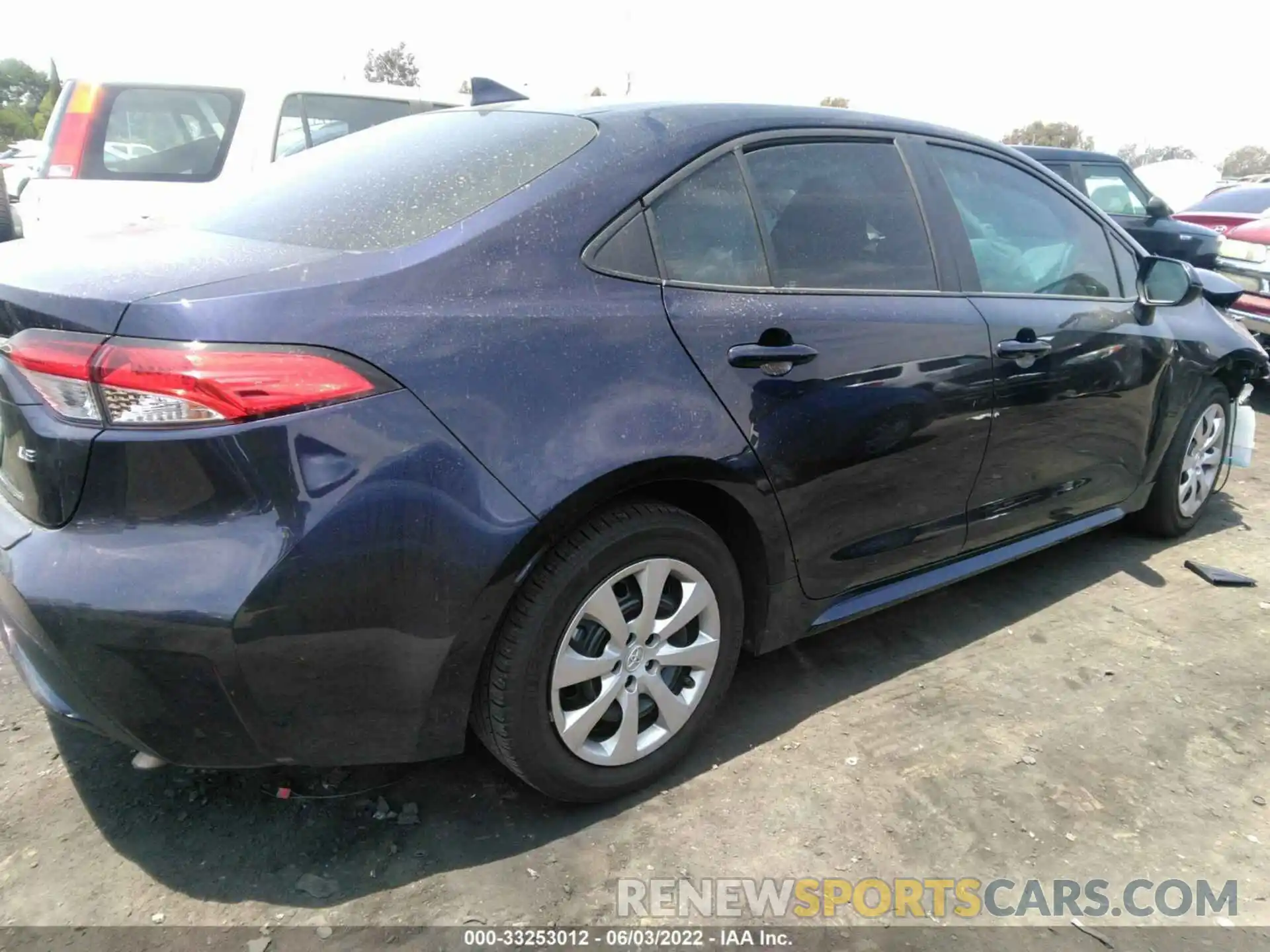 4 Photograph of a damaged car 5YFEPMAE1MP230614 TOYOTA COROLLA 2021