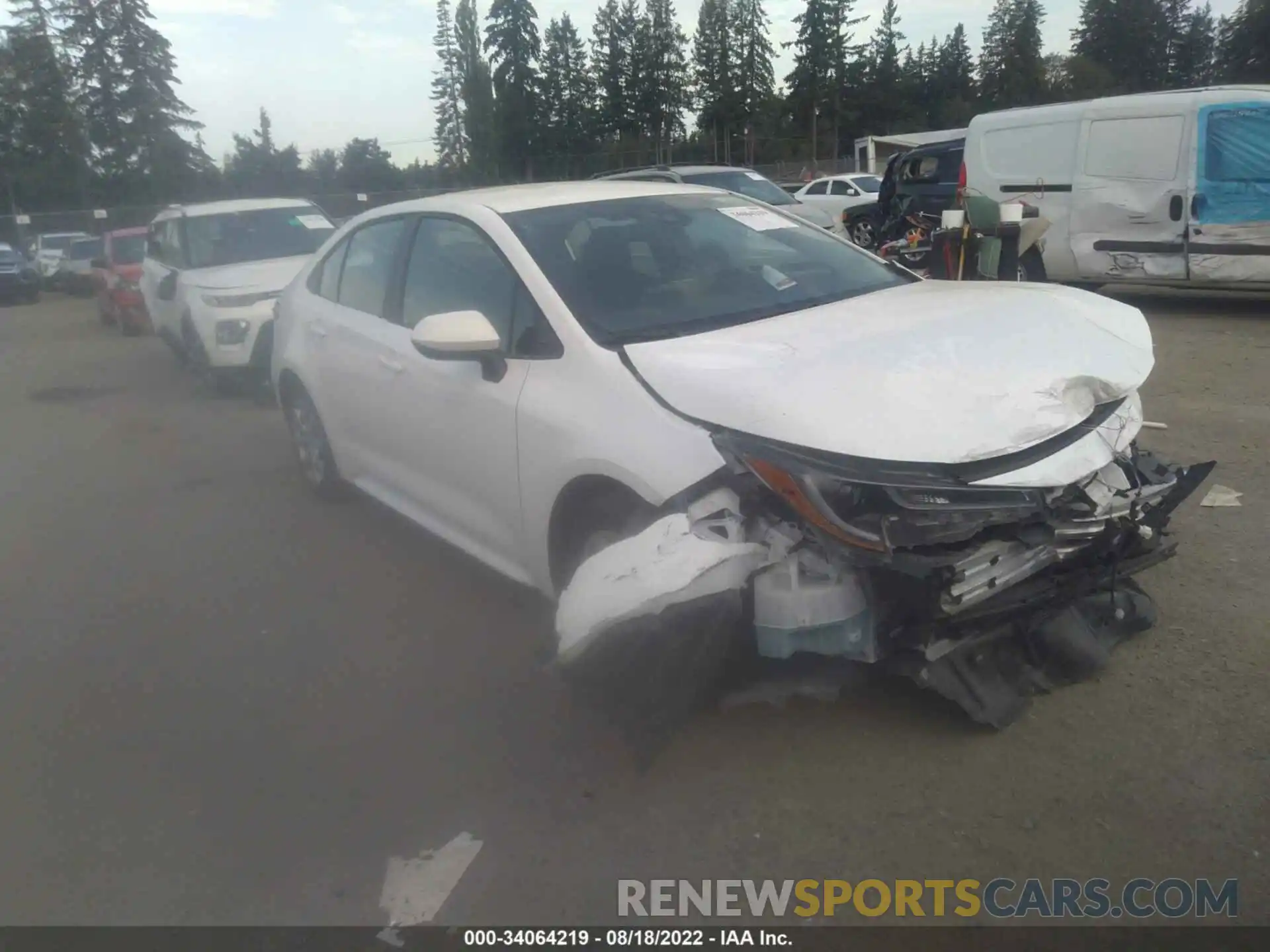 1 Photograph of a damaged car 5YFEPMAE1MP230645 TOYOTA COROLLA 2021