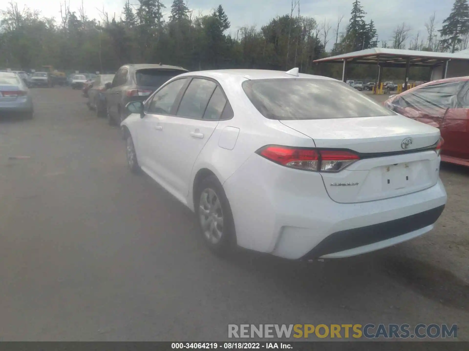 3 Photograph of a damaged car 5YFEPMAE1MP230645 TOYOTA COROLLA 2021