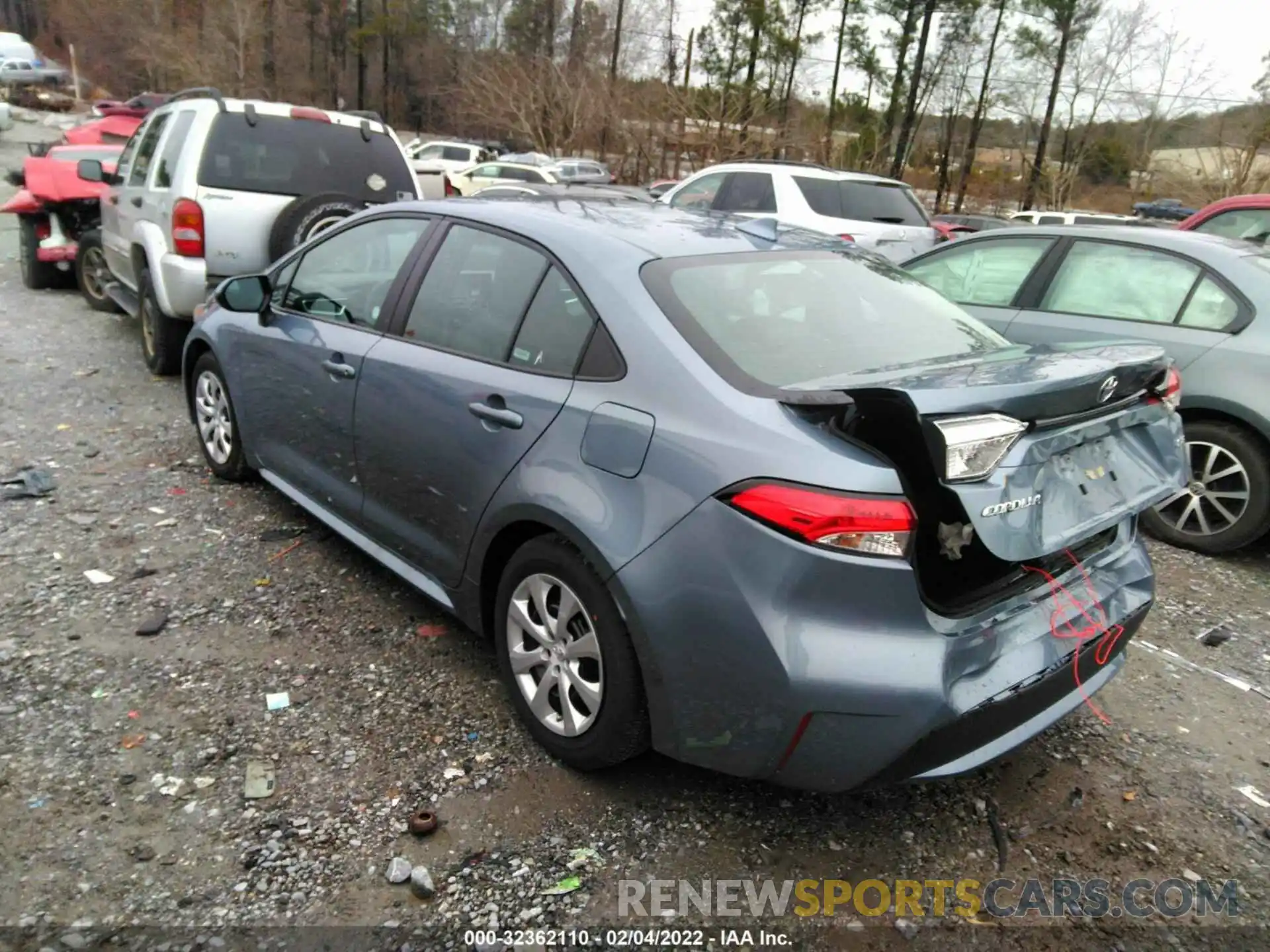 3 Photograph of a damaged car 5YFEPMAE1MP232640 TOYOTA COROLLA 2021