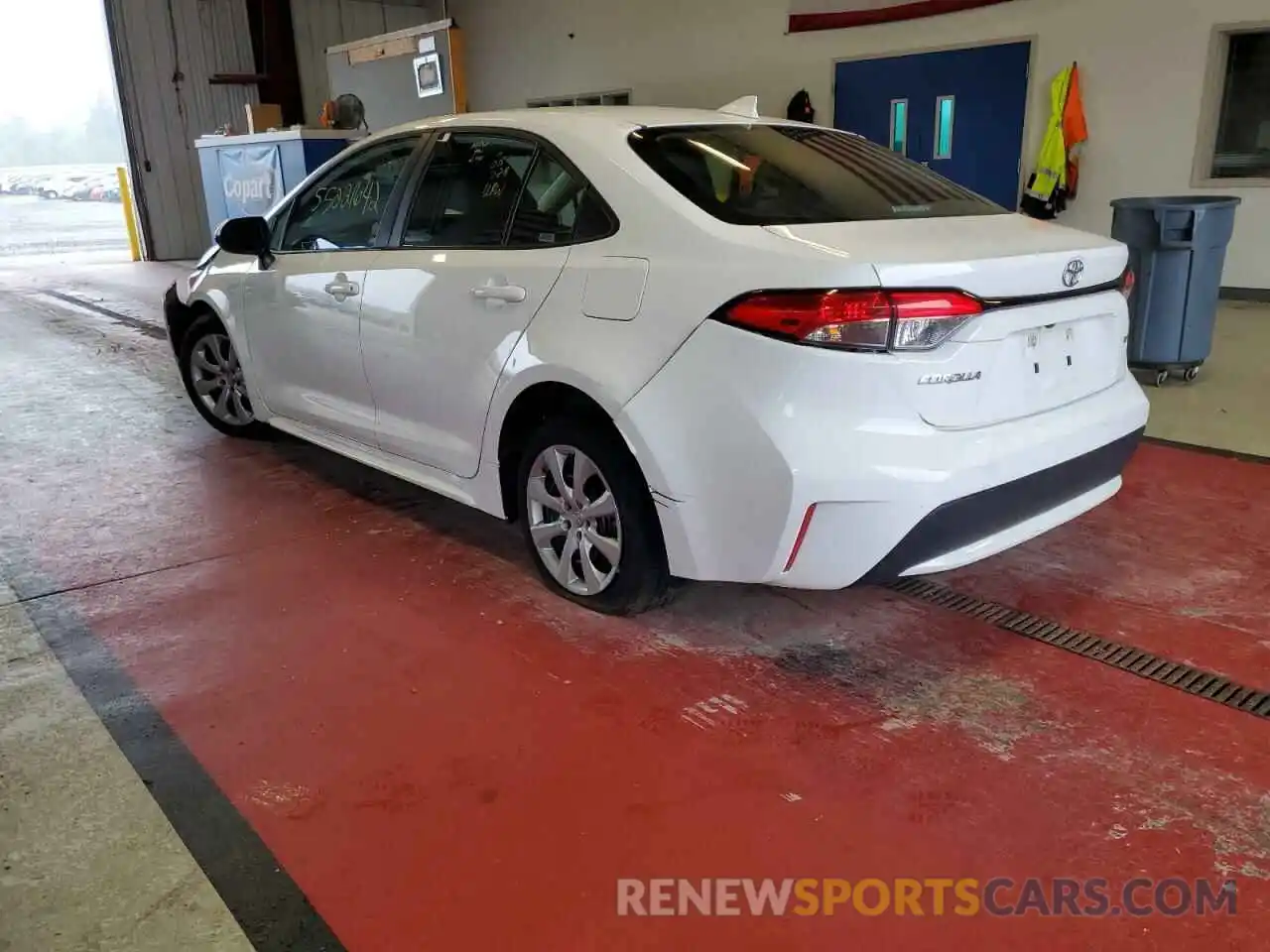 3 Photograph of a damaged car 5YFEPMAE1MP232931 TOYOTA COROLLA 2021