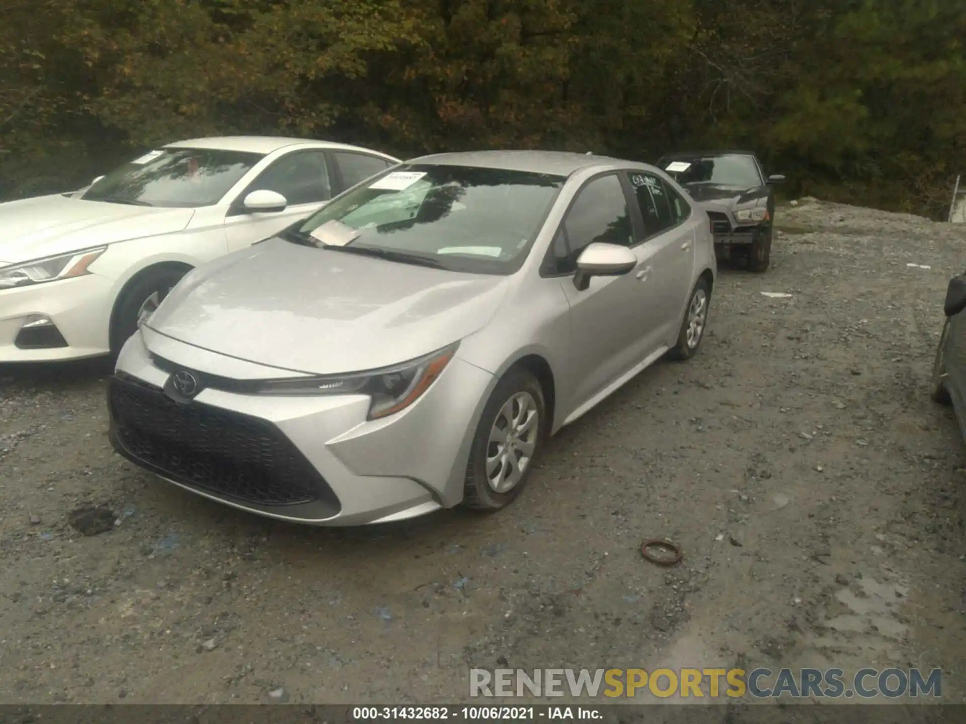 2 Photograph of a damaged car 5YFEPMAE1MP234310 TOYOTA COROLLA 2021