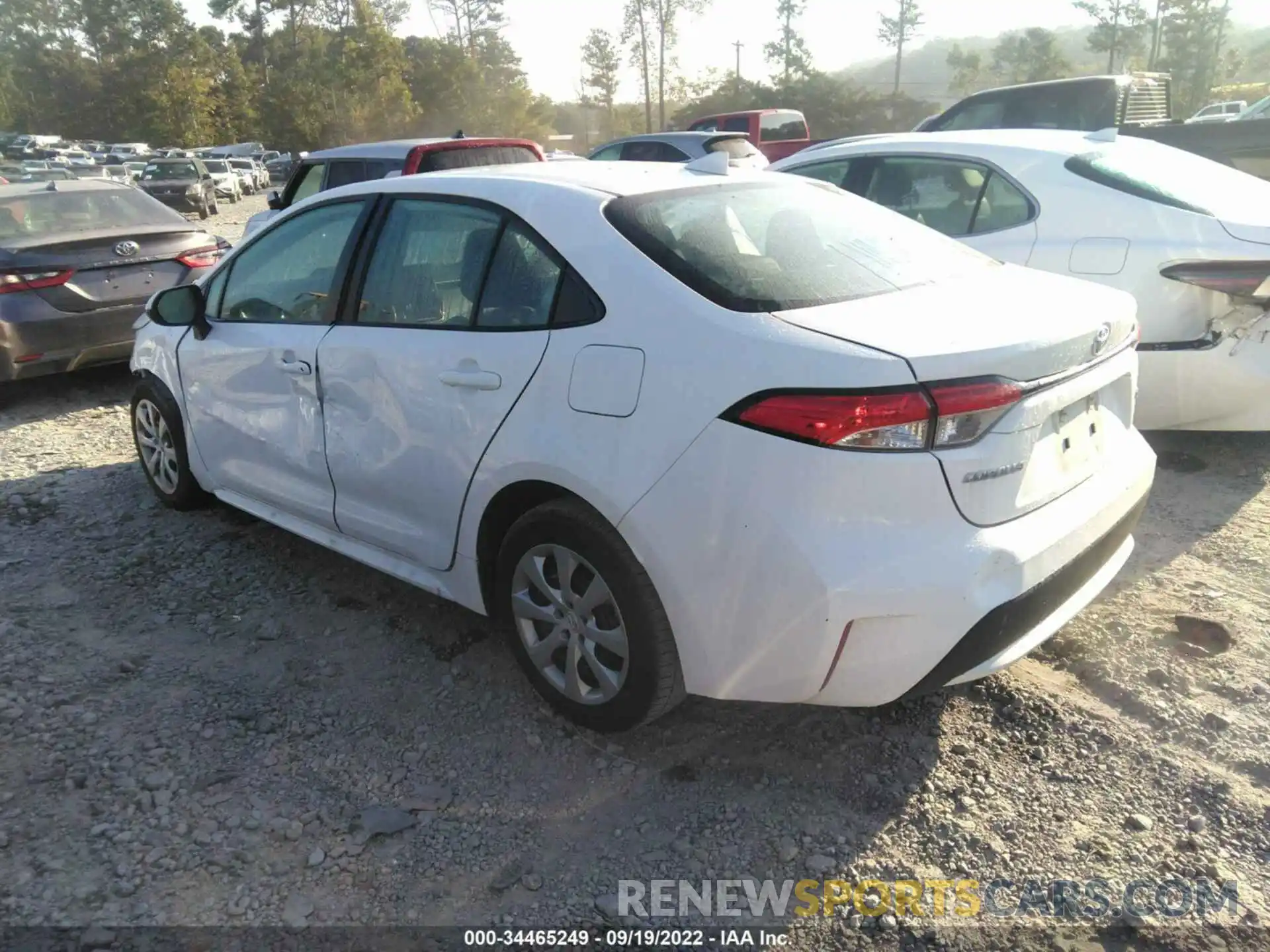 3 Photograph of a damaged car 5YFEPMAE1MP234680 TOYOTA COROLLA 2021