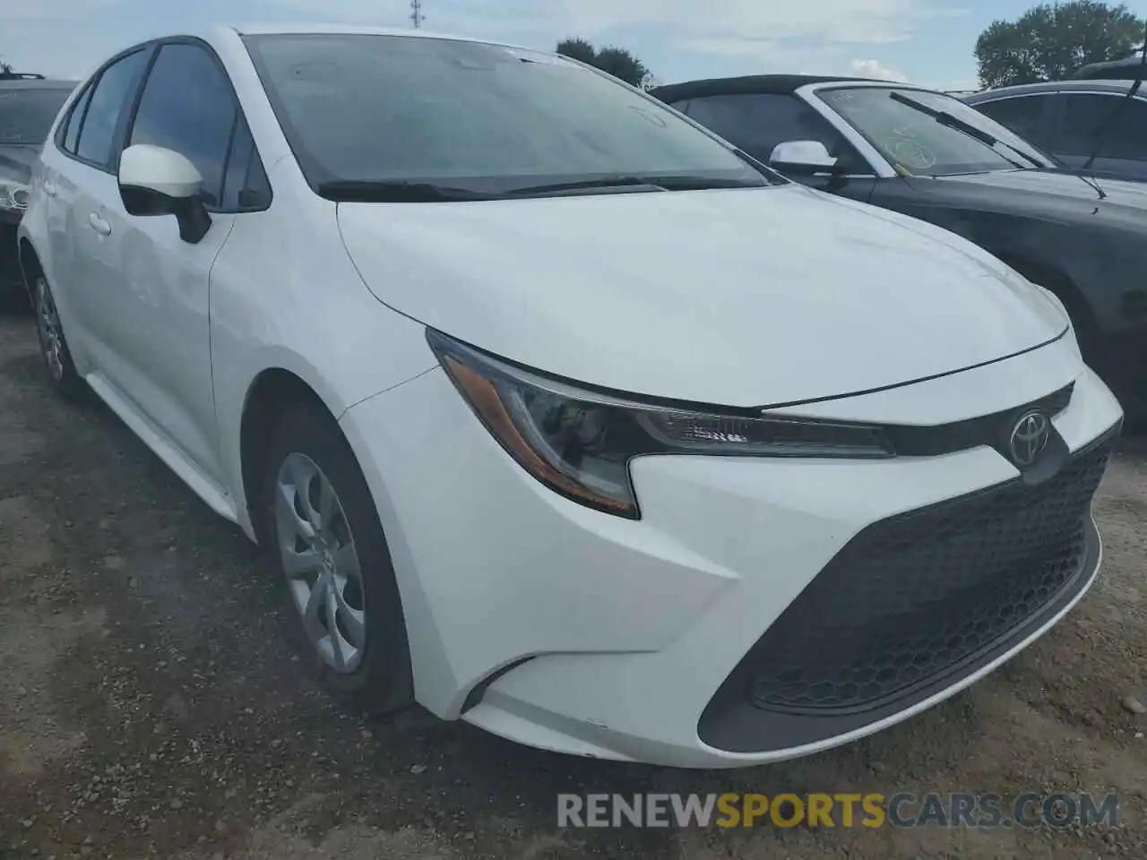 1 Photograph of a damaged car 5YFEPMAE1MP235795 TOYOTA COROLLA 2021