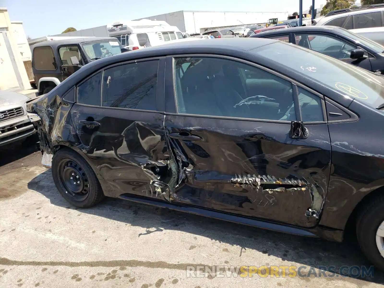 9 Photograph of a damaged car 5YFEPMAE1MP236185 TOYOTA COROLLA 2021